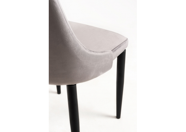 Kan Velvet Chair