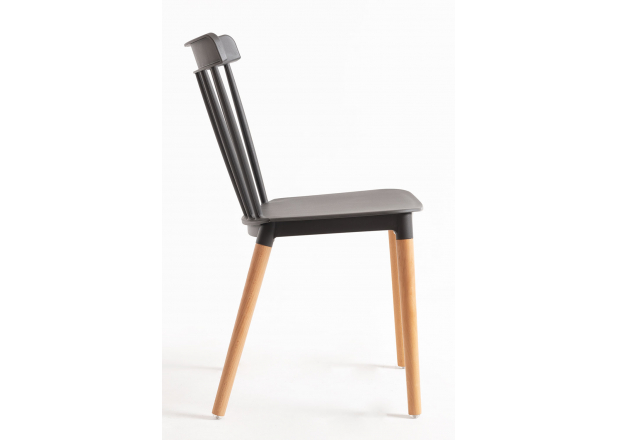 Leka Chair