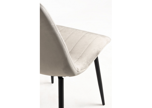 Liny Velvet Chair