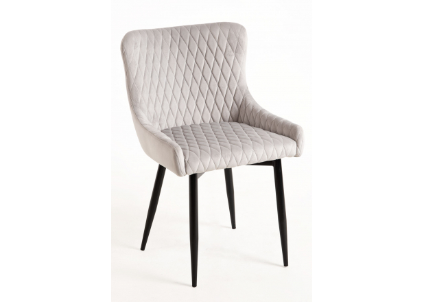 Sanda Velvet Chair