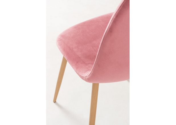 Teok Velvet Chair