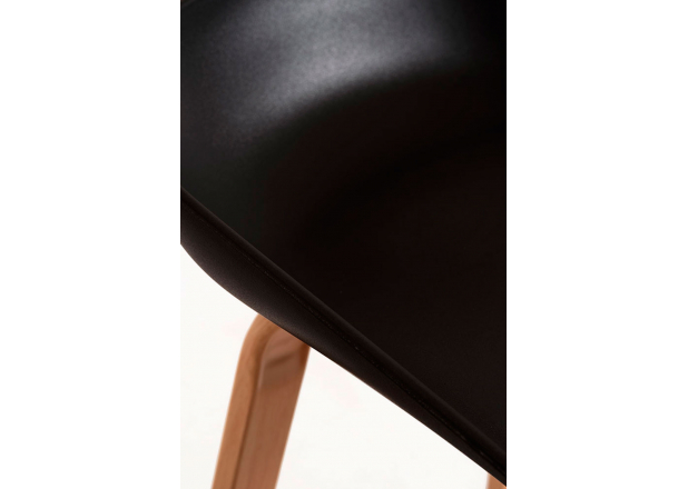 Tolbi Stool