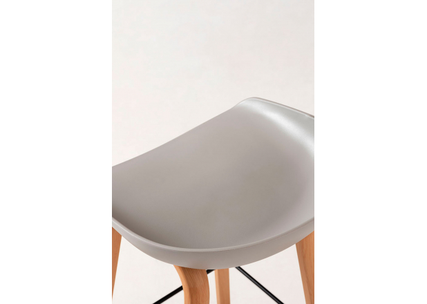 Tolbi Stool